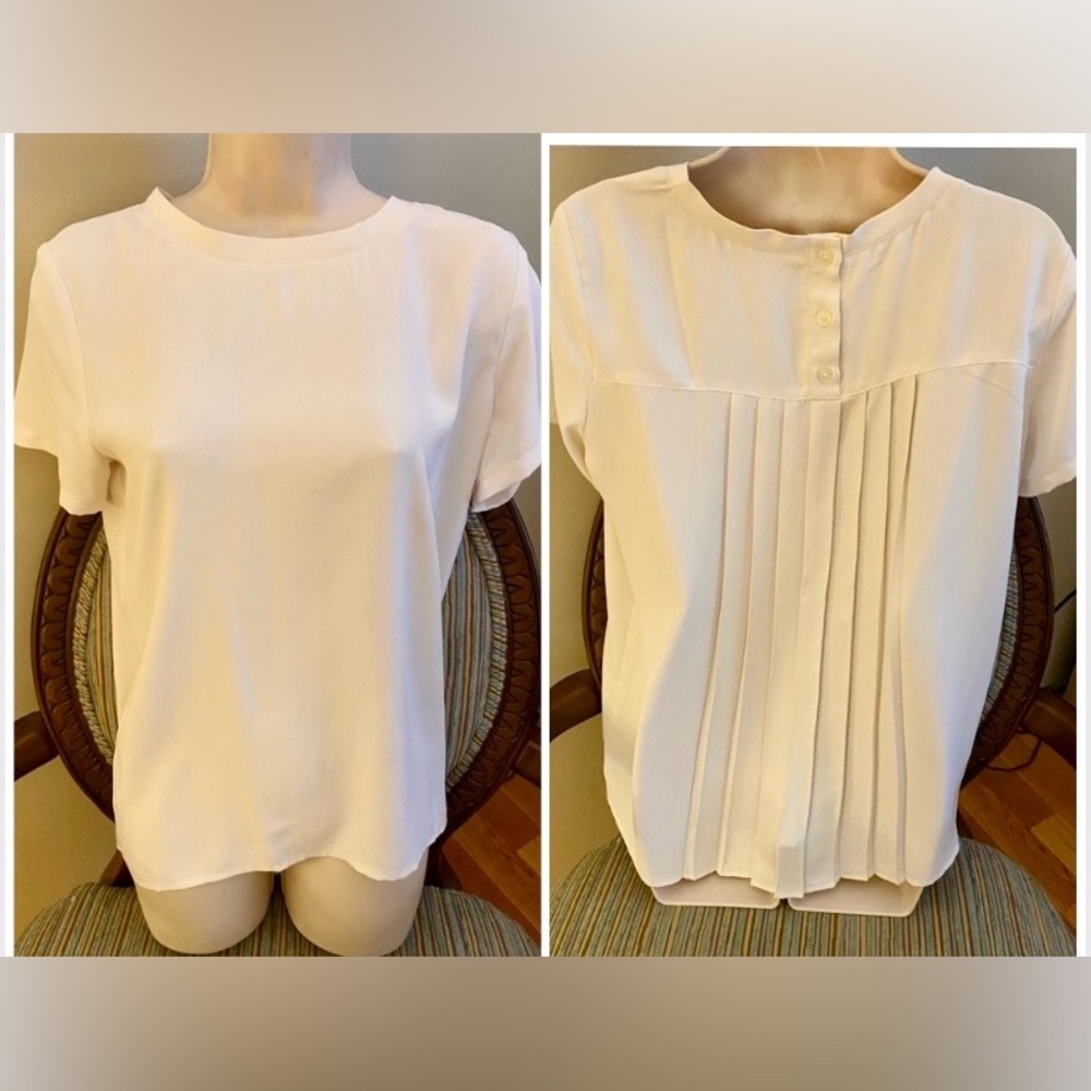 LOFT Winter White Pleated Back Blouse Top